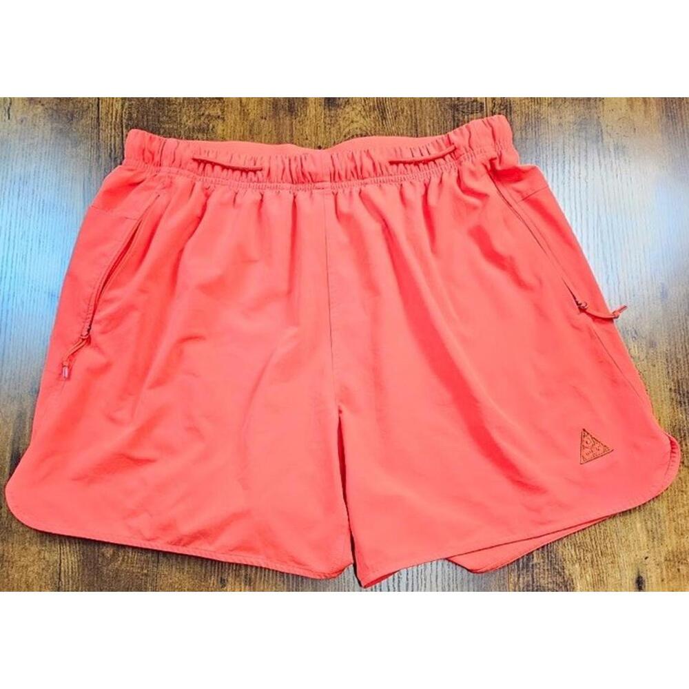 Nike ACG New Sands Red Men's Shorts Size Large Hiking Outdoors Trail
